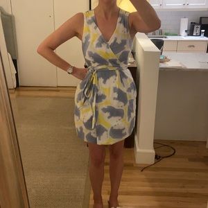 100% AUTHENTIC DIANE VON FURSTENBERG TIE DYE MINI WRAP DRESS SIZE 4